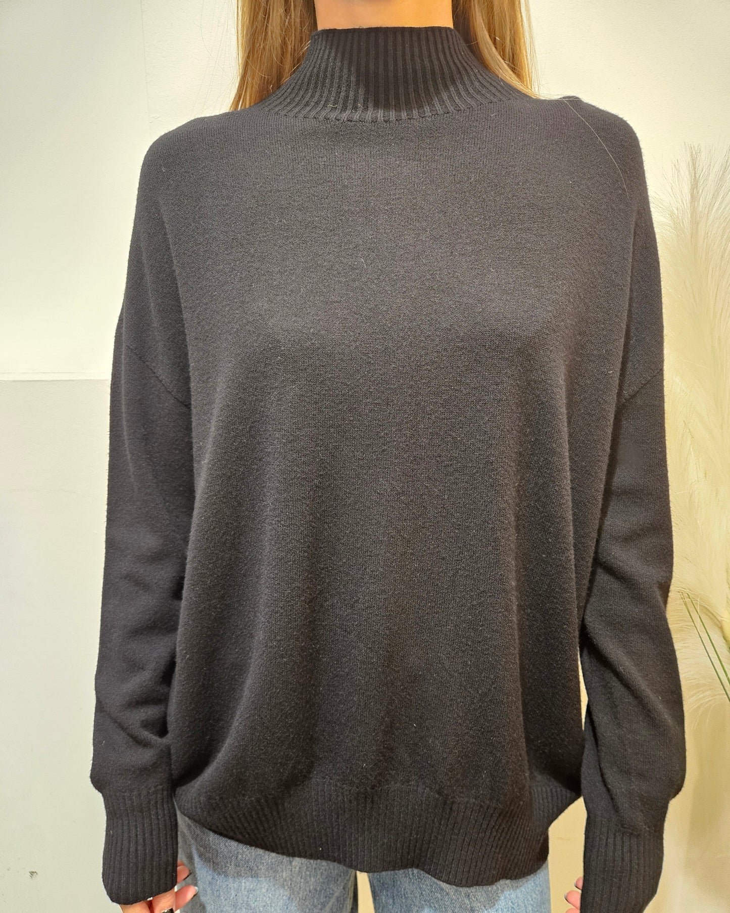 Kontatto Dolcevita nero