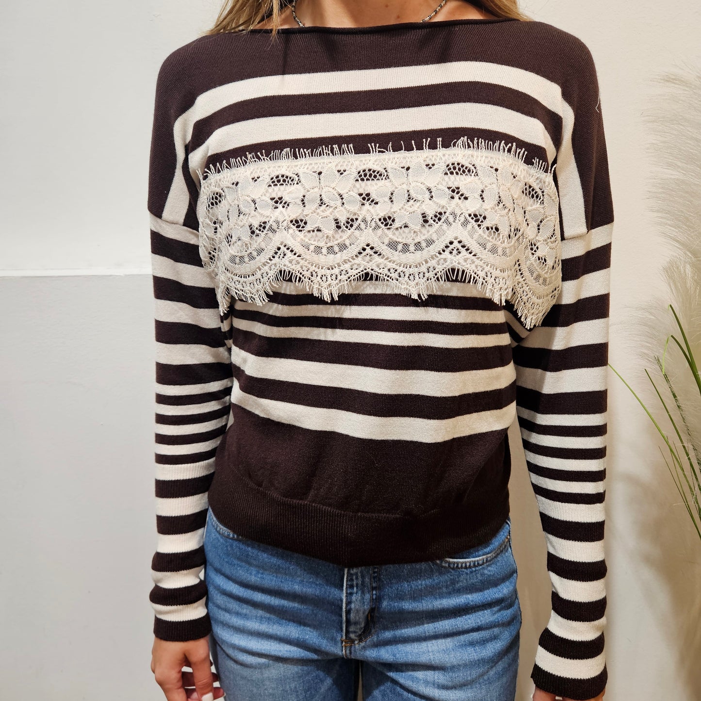 Susy Mix Maglia rigata con pizzo