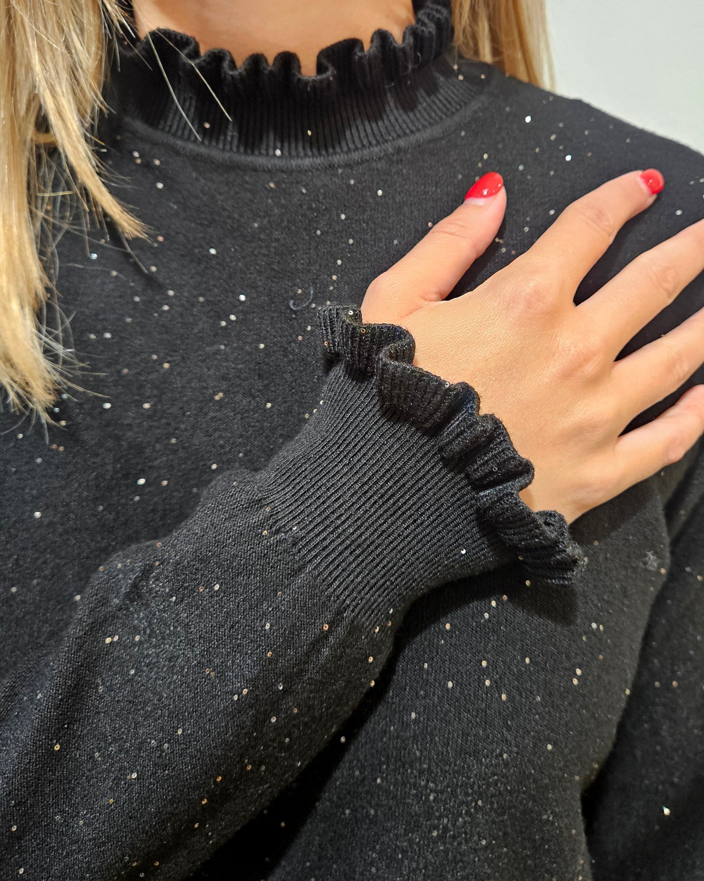 Have One Maglia rouches nero