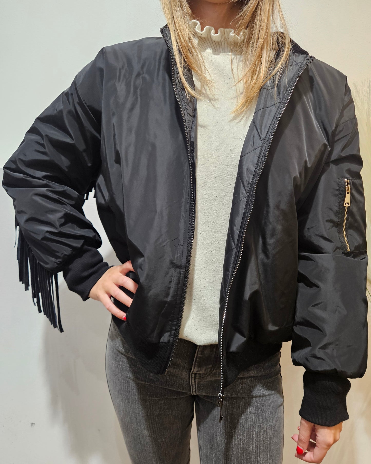 Susy Mix Bomber con frange nero
