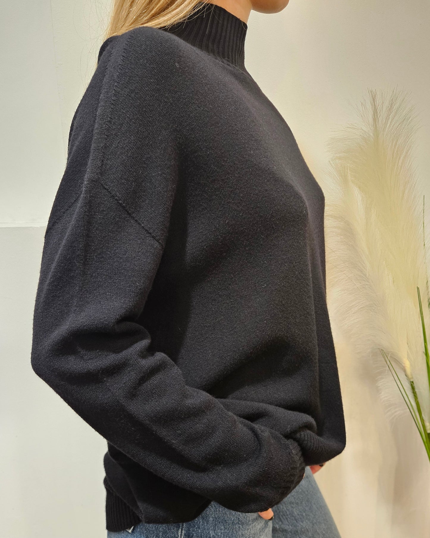 Kontatto Dolcevita nero