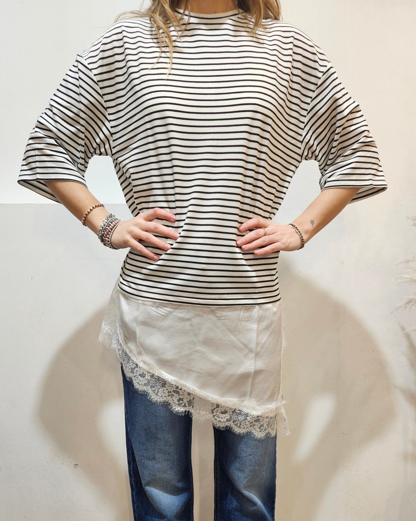 Susy Mix Maglia riga + pizzo