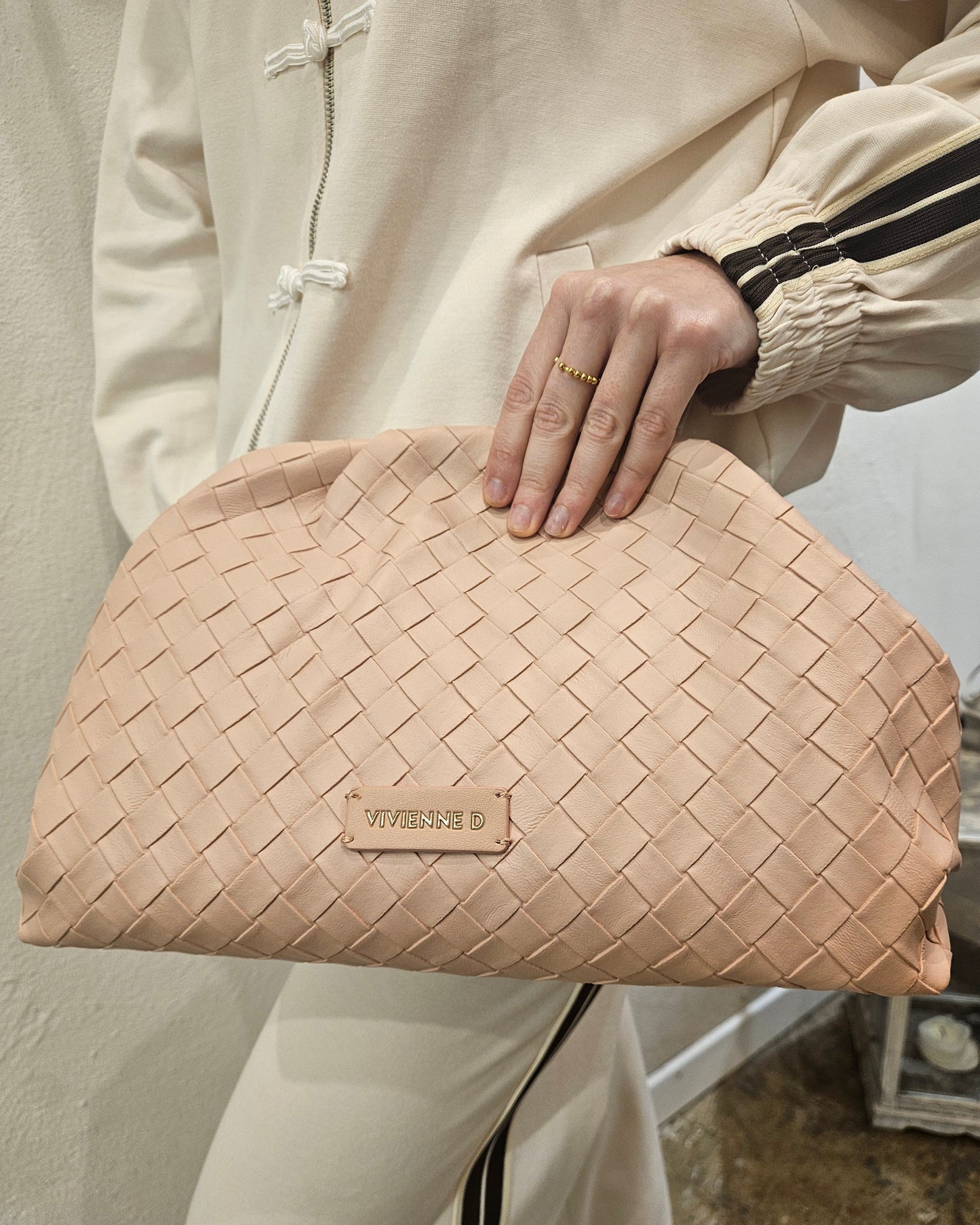 Vivienne D Maxi Pochette Rosa