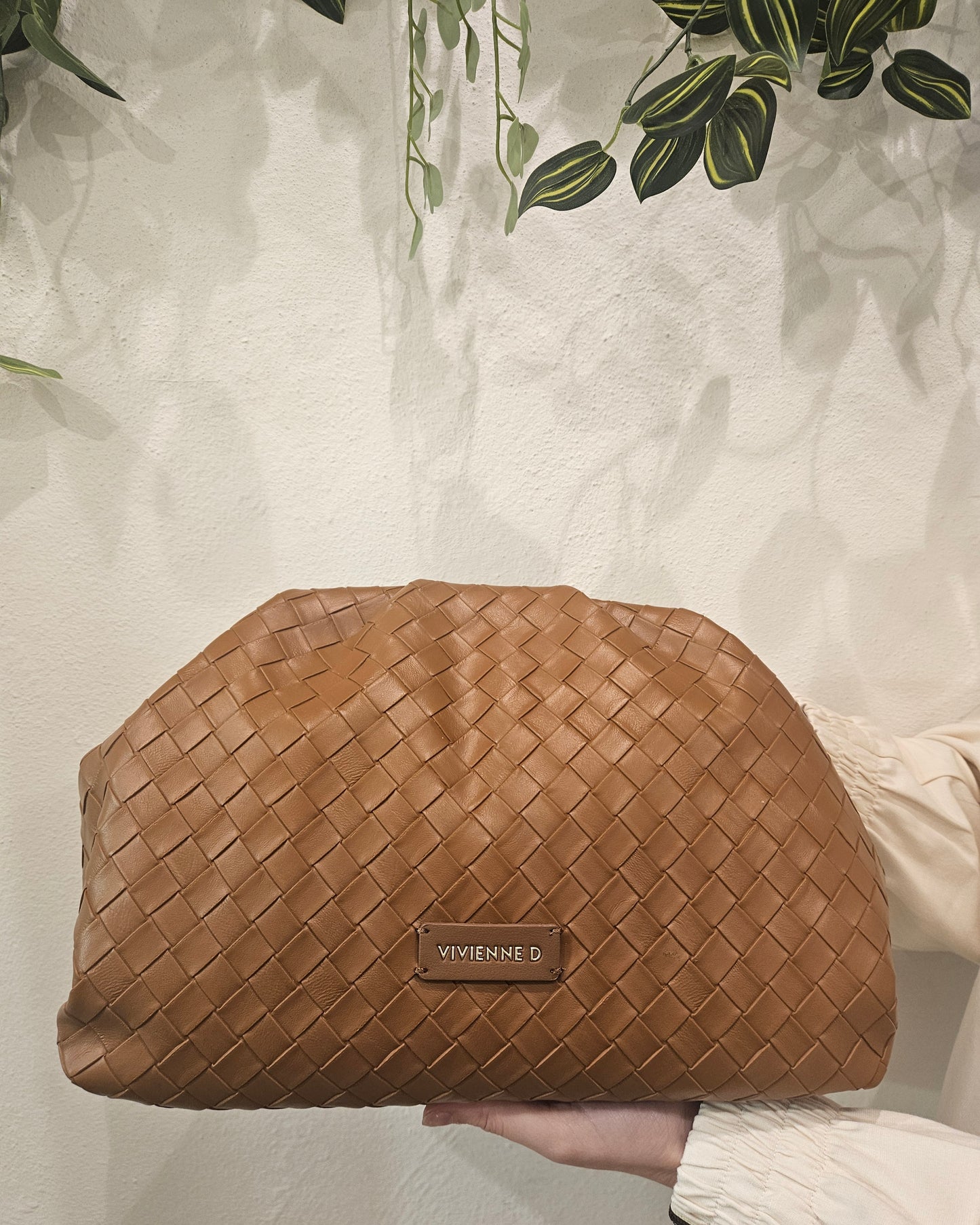 Vivienne D Maxi Pochette