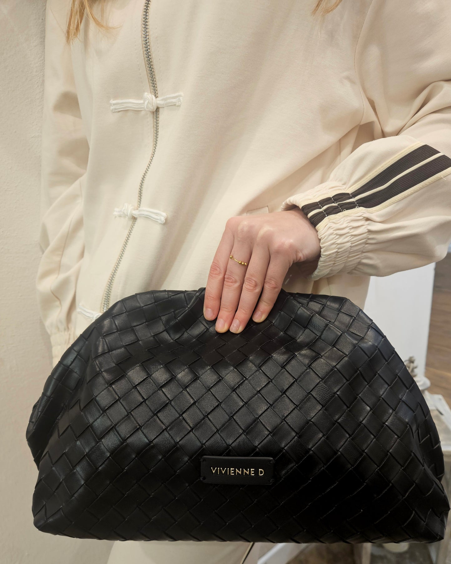 Vivienne D Maxi Pochette