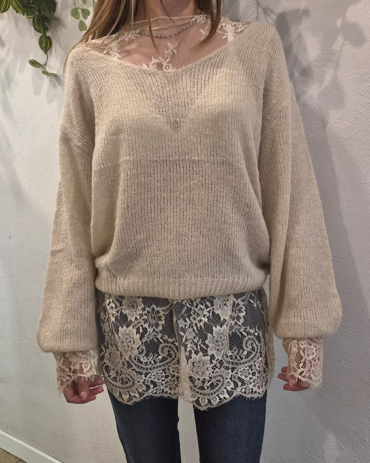 Susy Mix Maglia V + Pizzo Panna