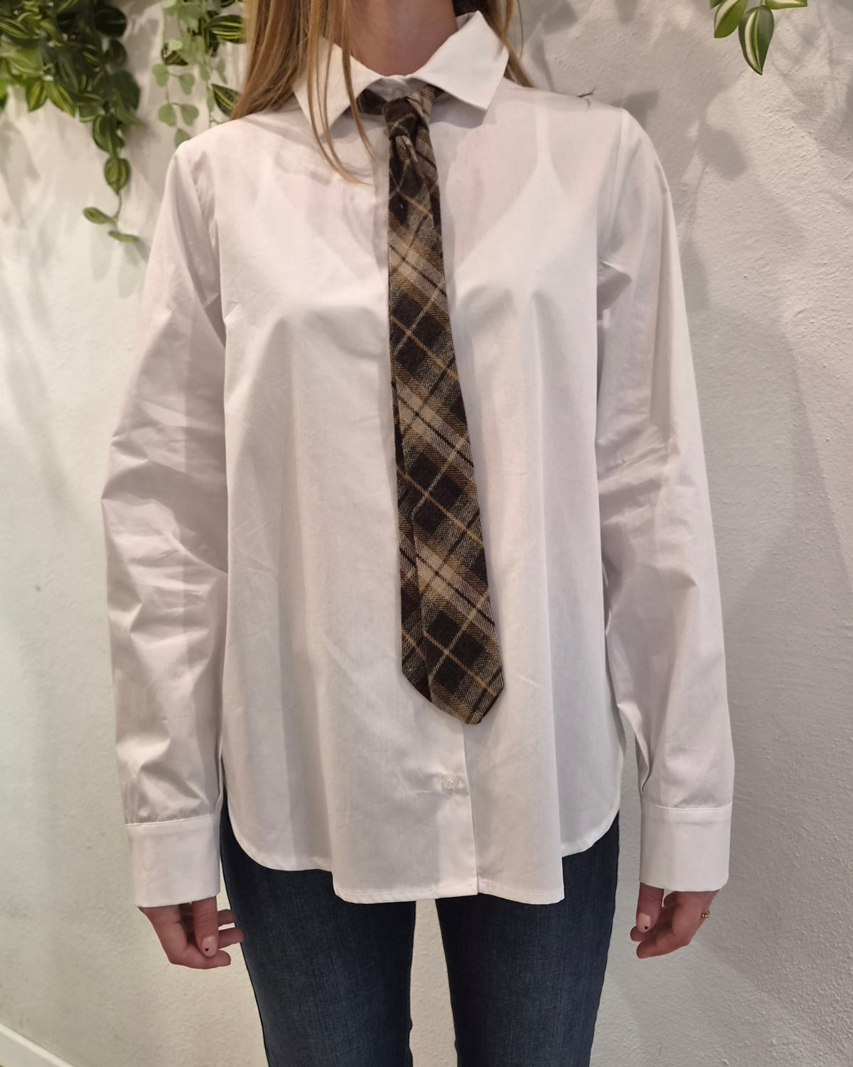 Kontatto Camicia Cravatta