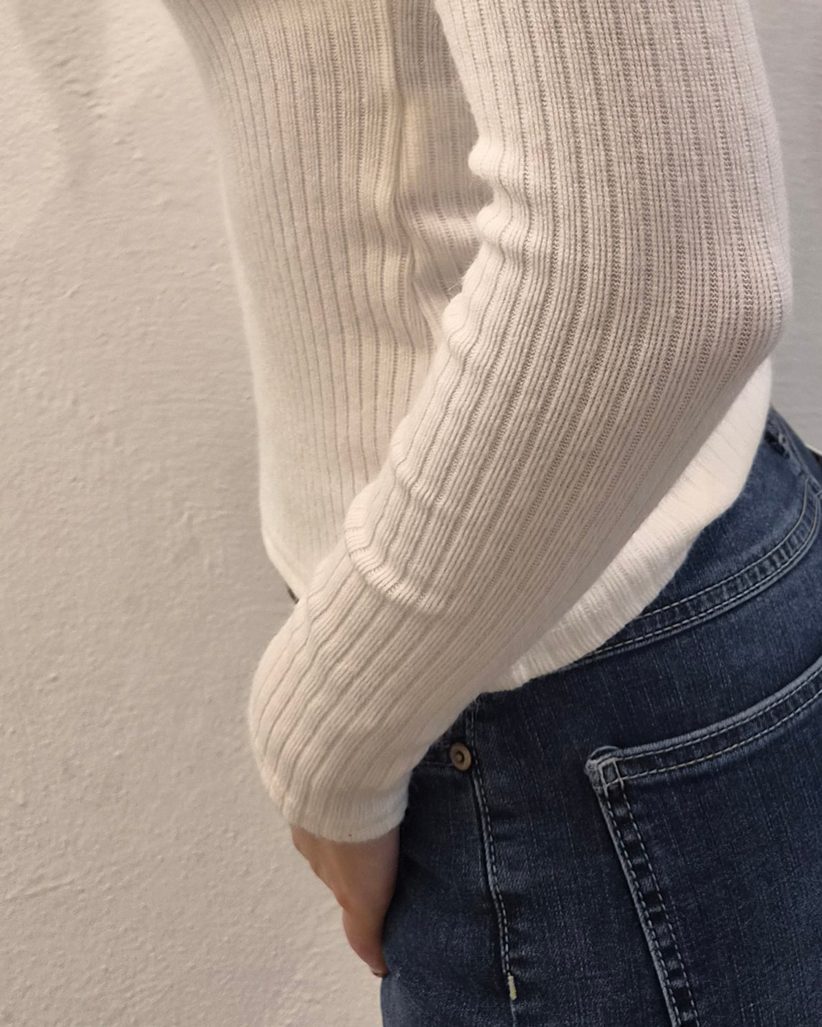 Susy Mix Maglia Serafino Latte