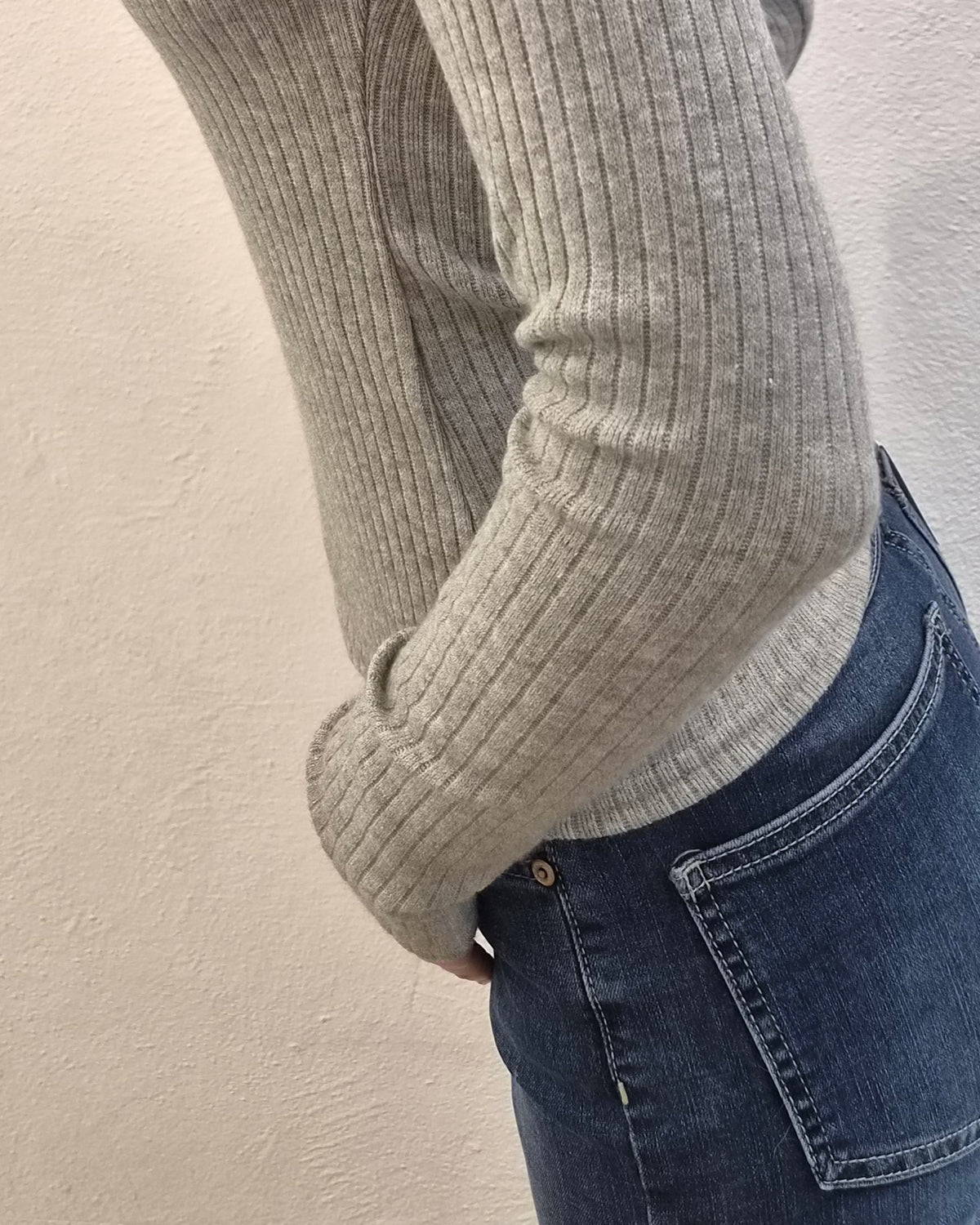 Susy Mix Maglia Serafino Grigio