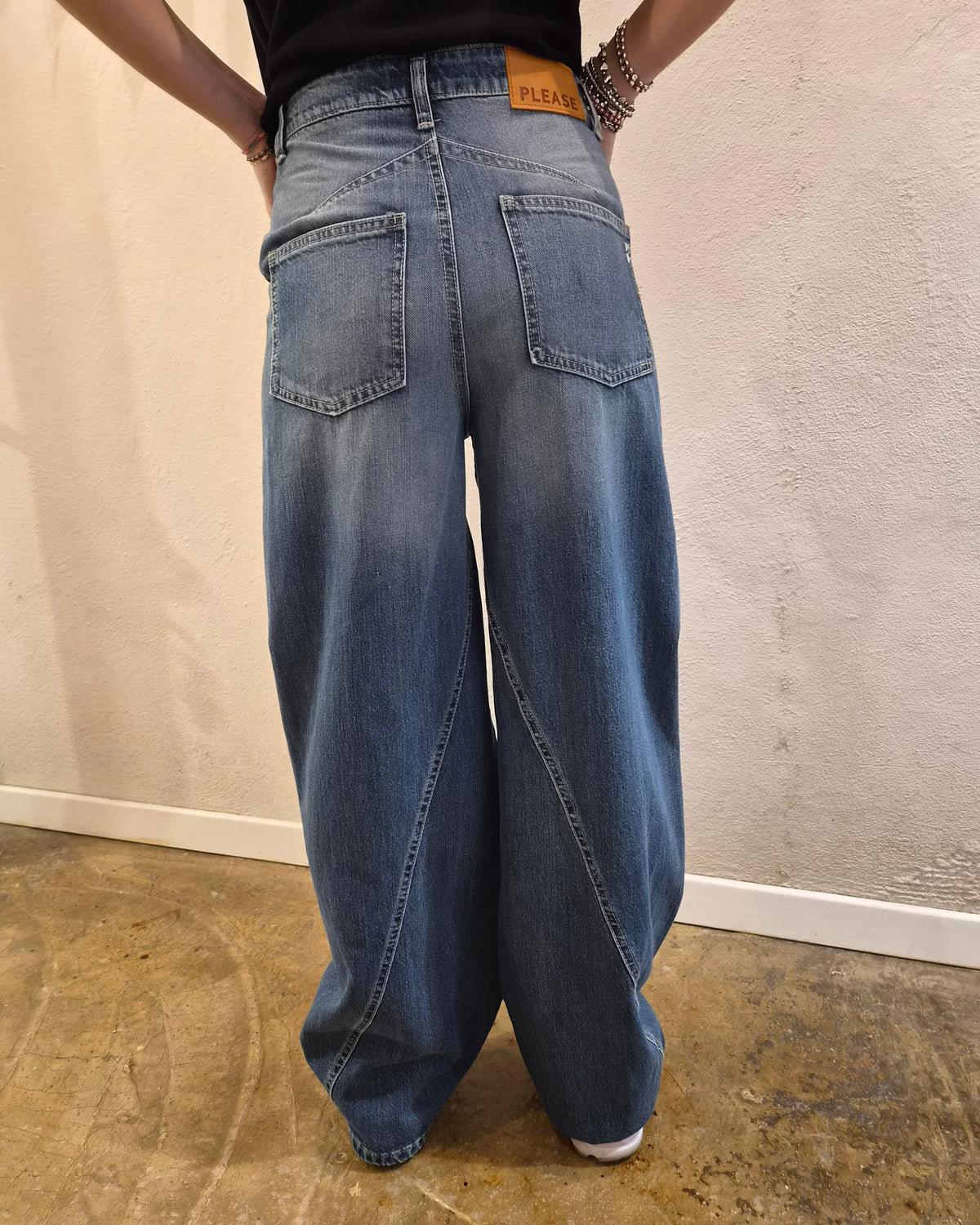 Please Jeans