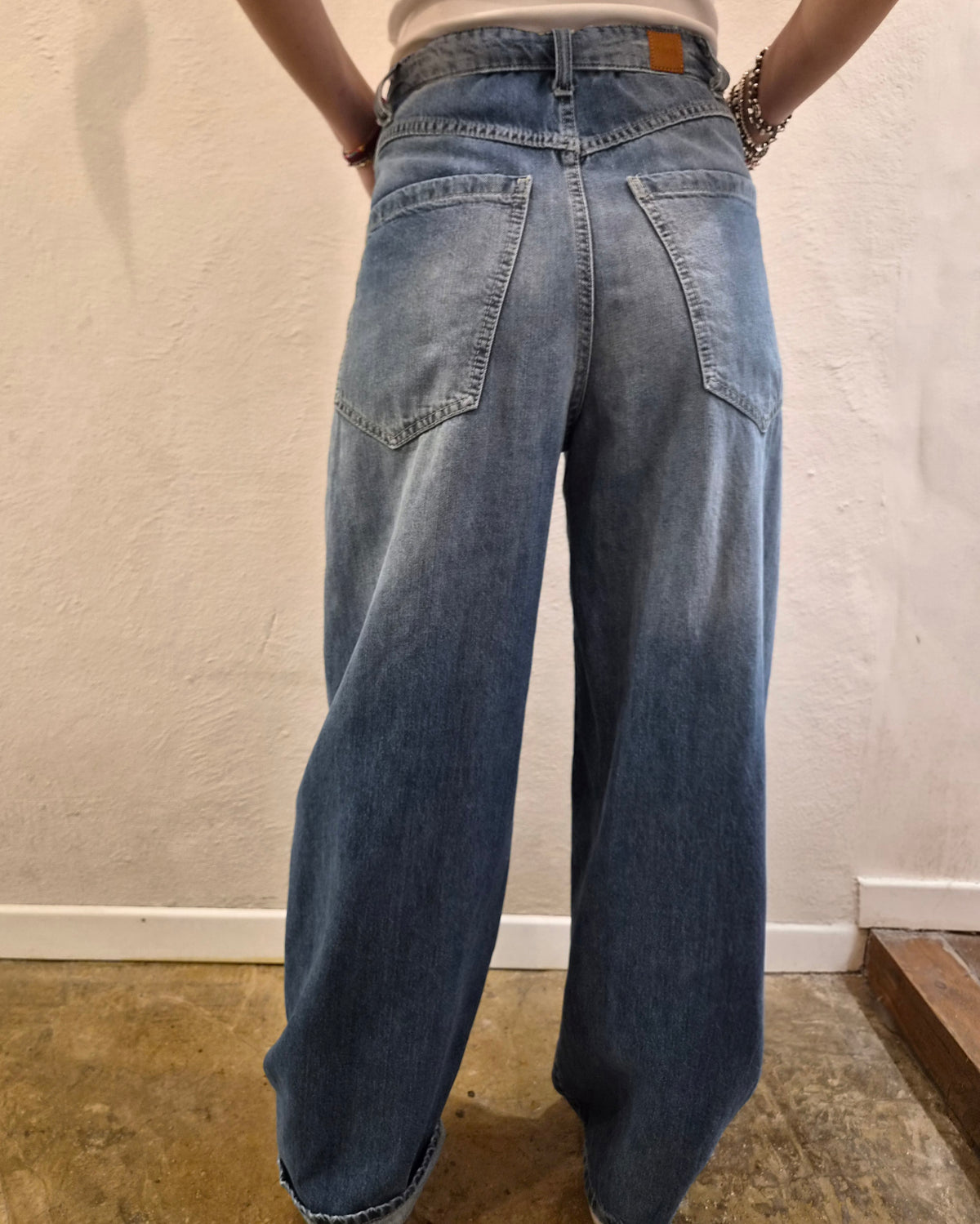 Please Jeans