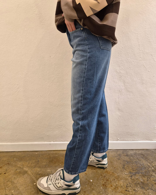 Please Jeans