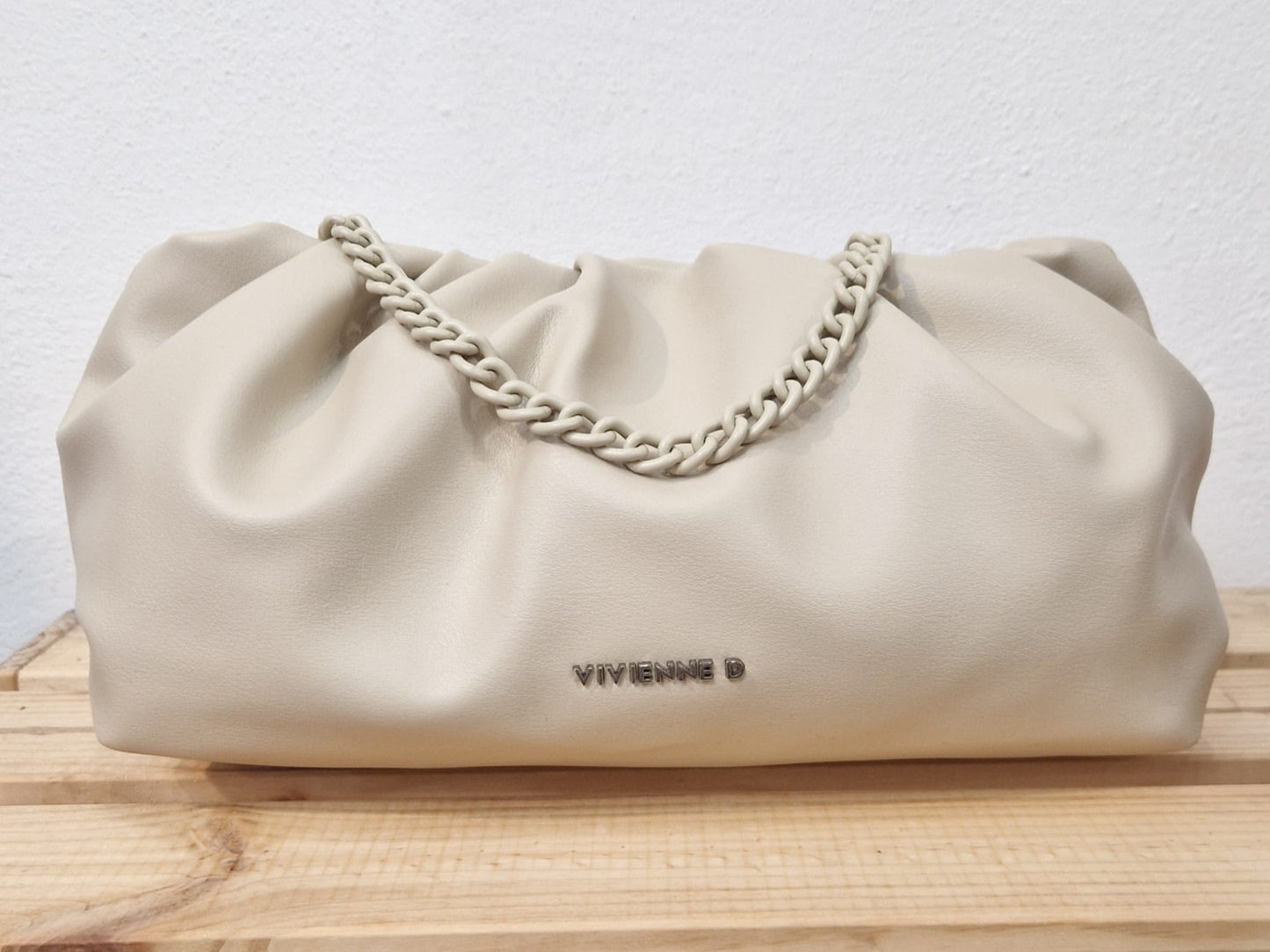Vivienne D Borsa a mano Gesso