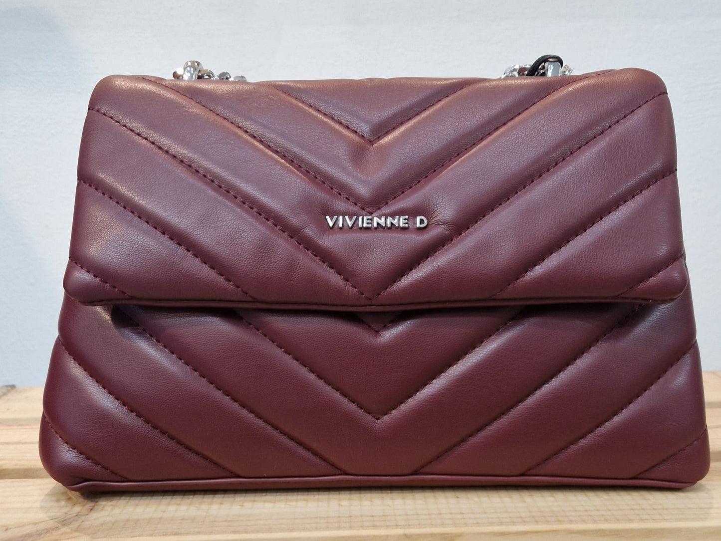 Vivienne D Borsa Bordeaux